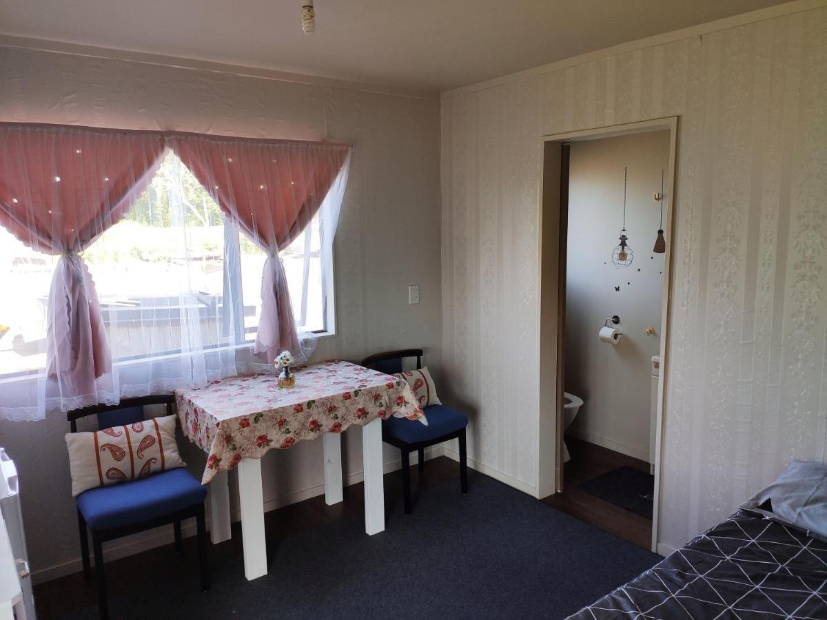 Nest With Bathroom On Brunskill Cambridge Exterior foto